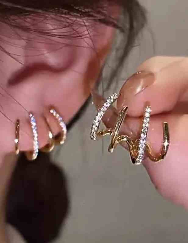 shop Round Tops Earrings Design buy now