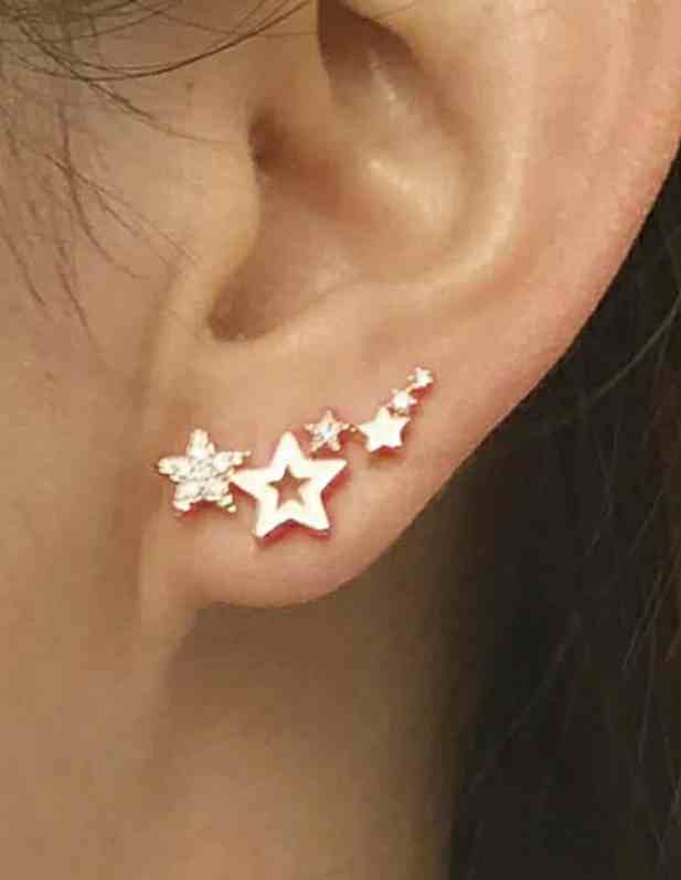 Beautiful Star Shaped Drop Earrings gold
