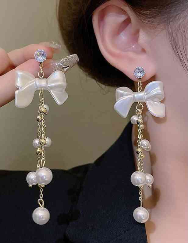 Stylish Long Pearl Drop Earrings