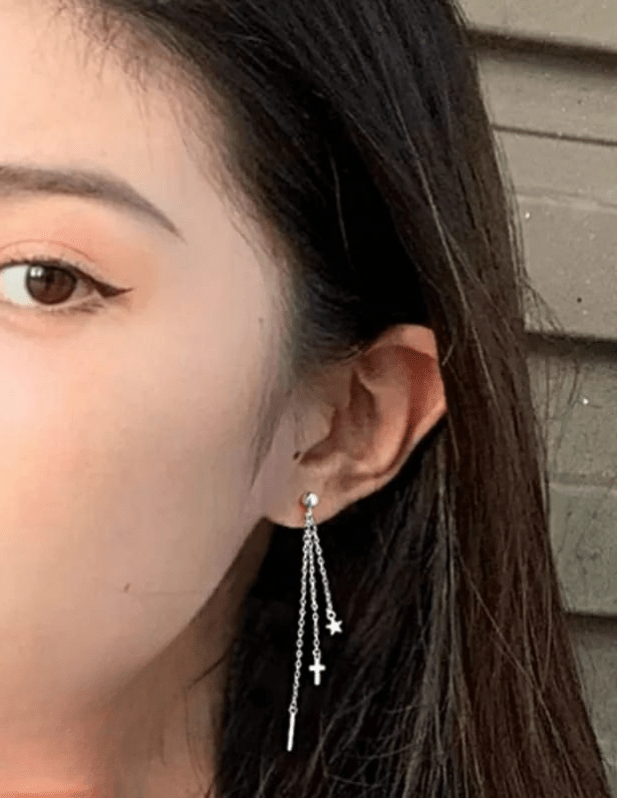 Beautiful Long Earrings gold