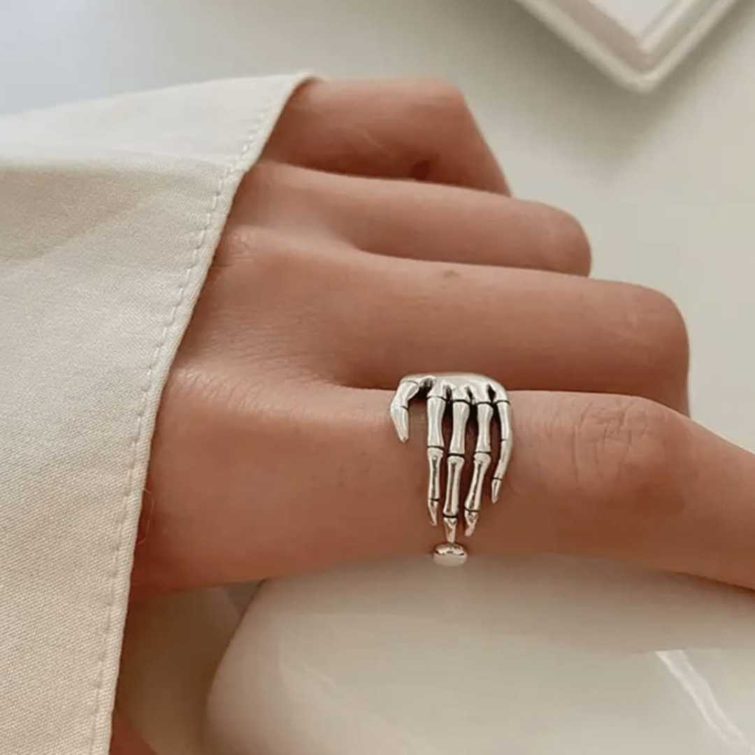 Hand Ring Silver