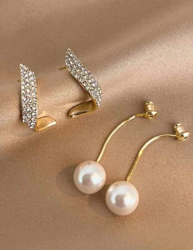 modern pearl earring