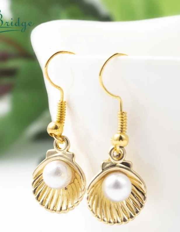 Shell Earrings