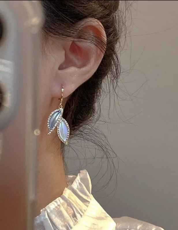 Small Crystal Leaf Earrings buy now