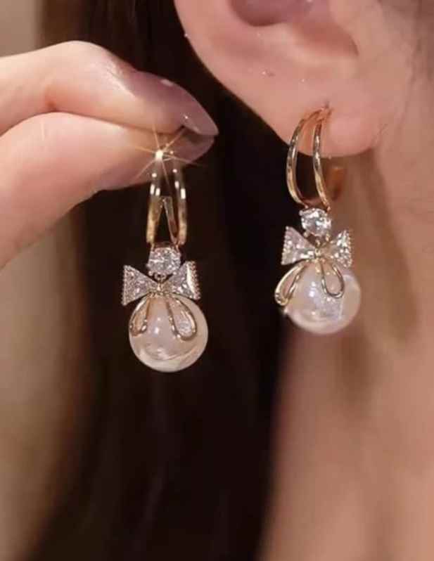 Stylish Pearl Earrings