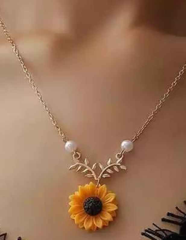 Sunflower Pendant Necklace shop
