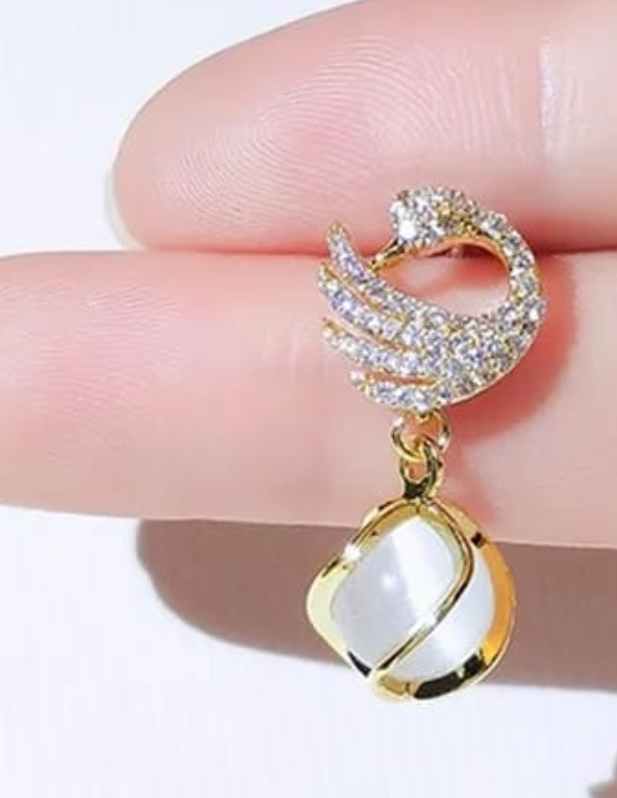 Swan Design Earrings