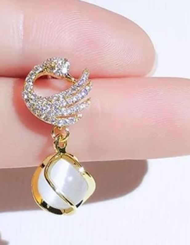 Swan Design Earrings