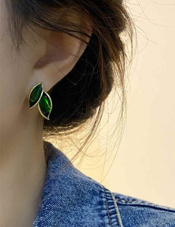 leaf shapes earring