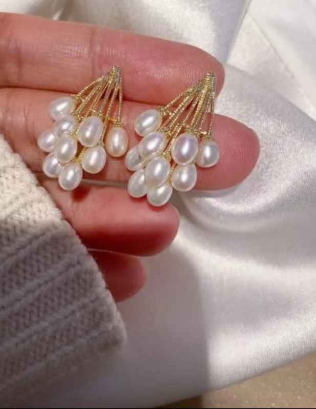 Designer Ear Studs For Women And Girls at wooshanta