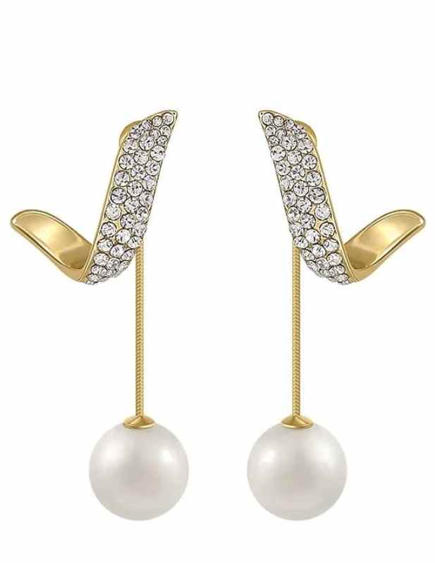 modern pearl earring