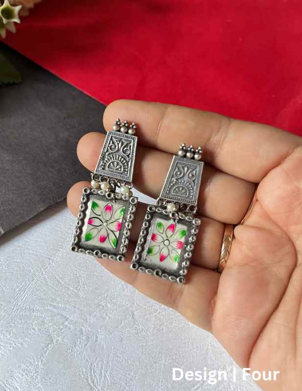 Charming Rectangle Hoop Earrings one