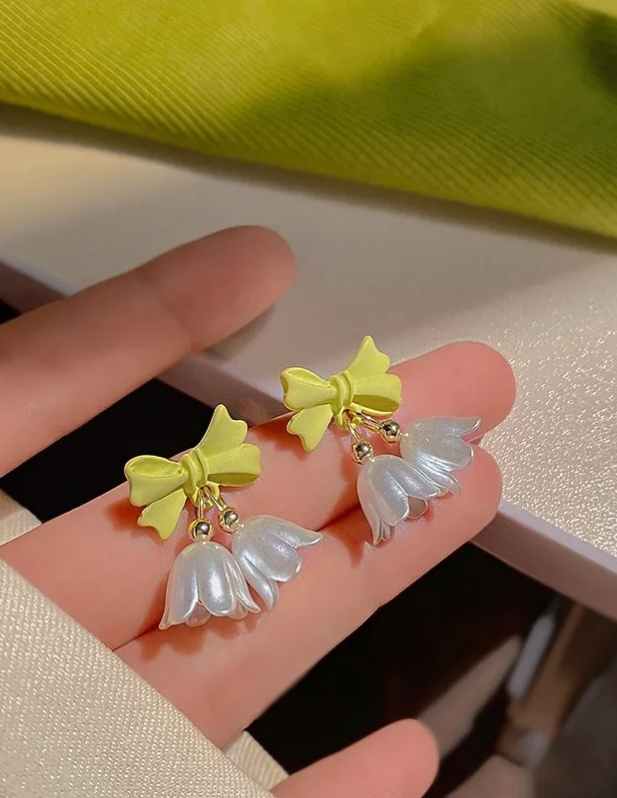 Combo of Drop Studs And Earcuff Earrings buy now