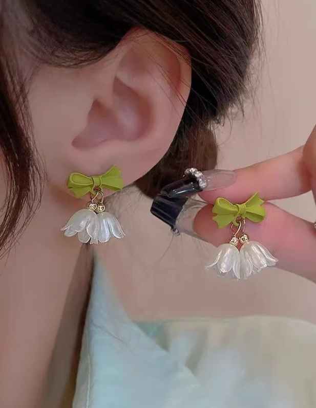 Combo of Drop Studs And Earcuff Earrings buy now