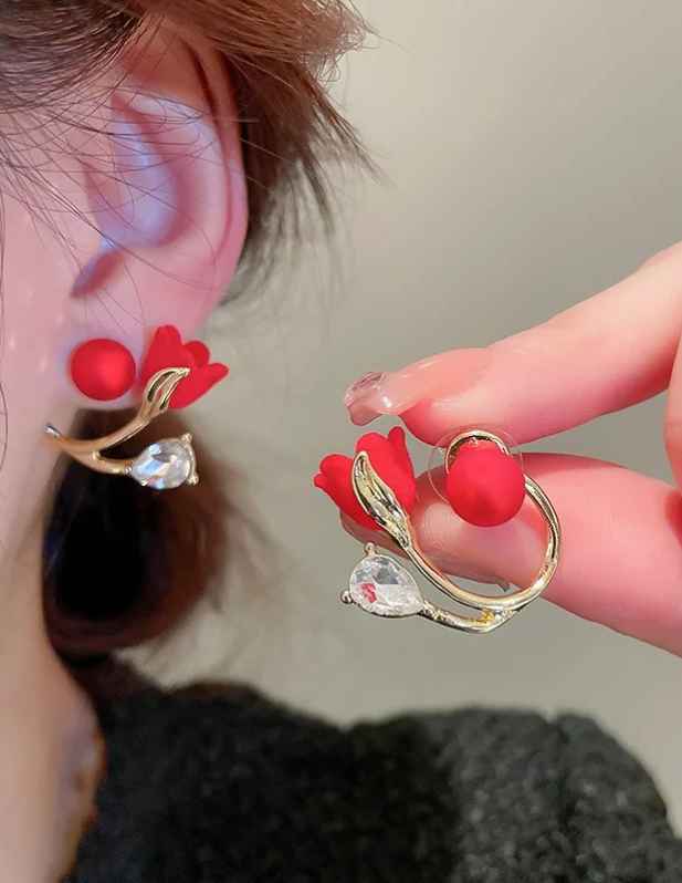 Combo of Red Orchid Studs And Stone Earrings