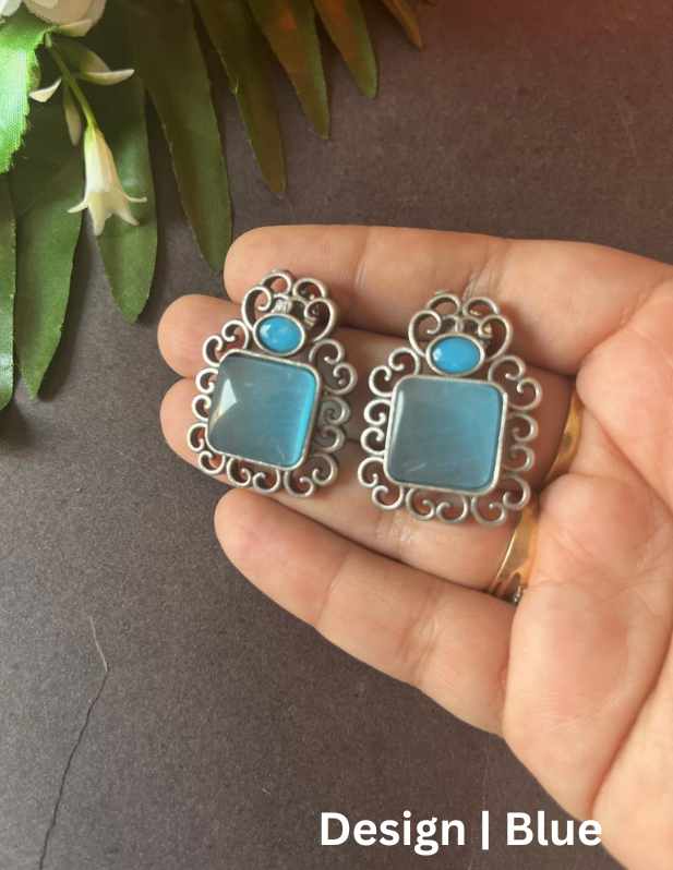 Fancy Single Stone Earrings maroon