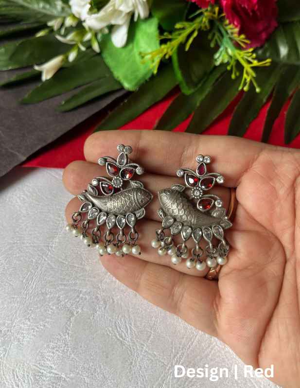 Oxidised Fish Earrings white