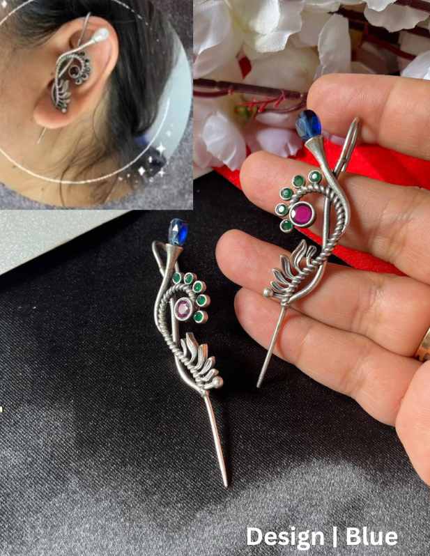 Unique Wearing Earring white
